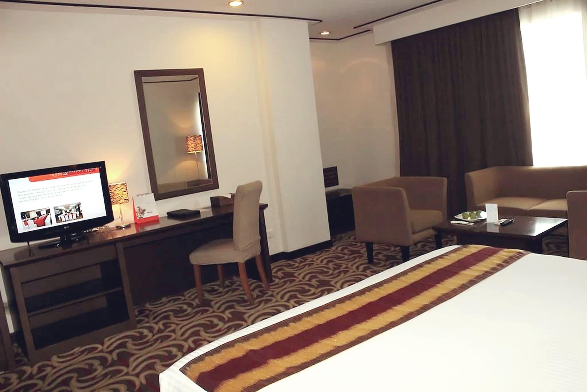 Swiss-Belinn Baloi Batam Nagoya Esterno foto