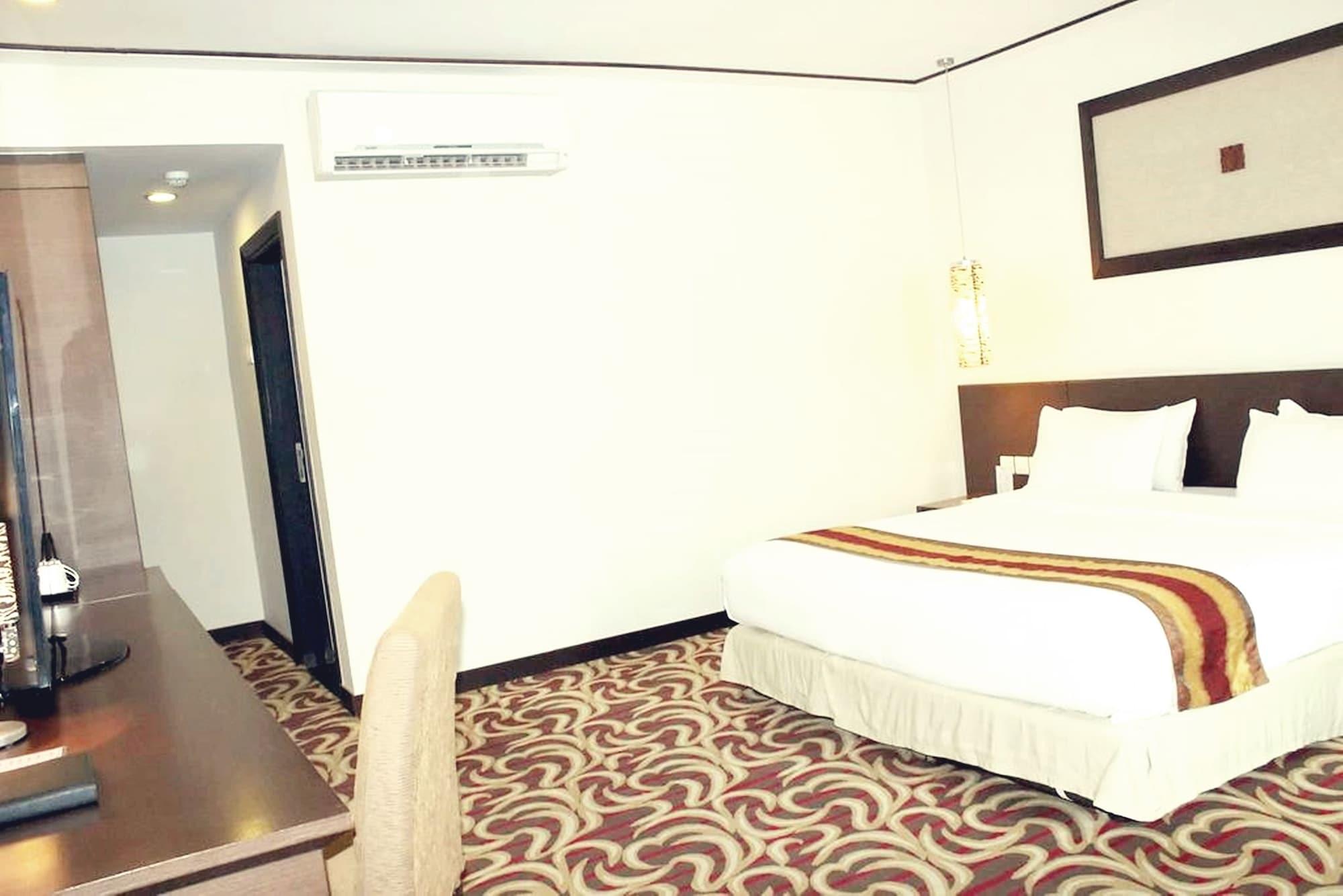 Swiss-Belinn Baloi Batam Nagoya Esterno foto