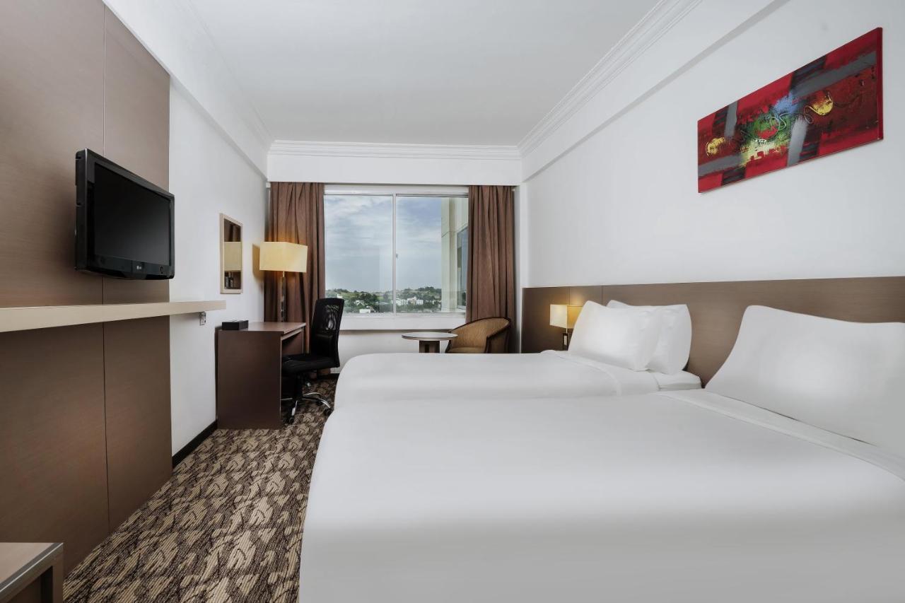Swiss-Belinn Baloi Batam Nagoya Esterno foto