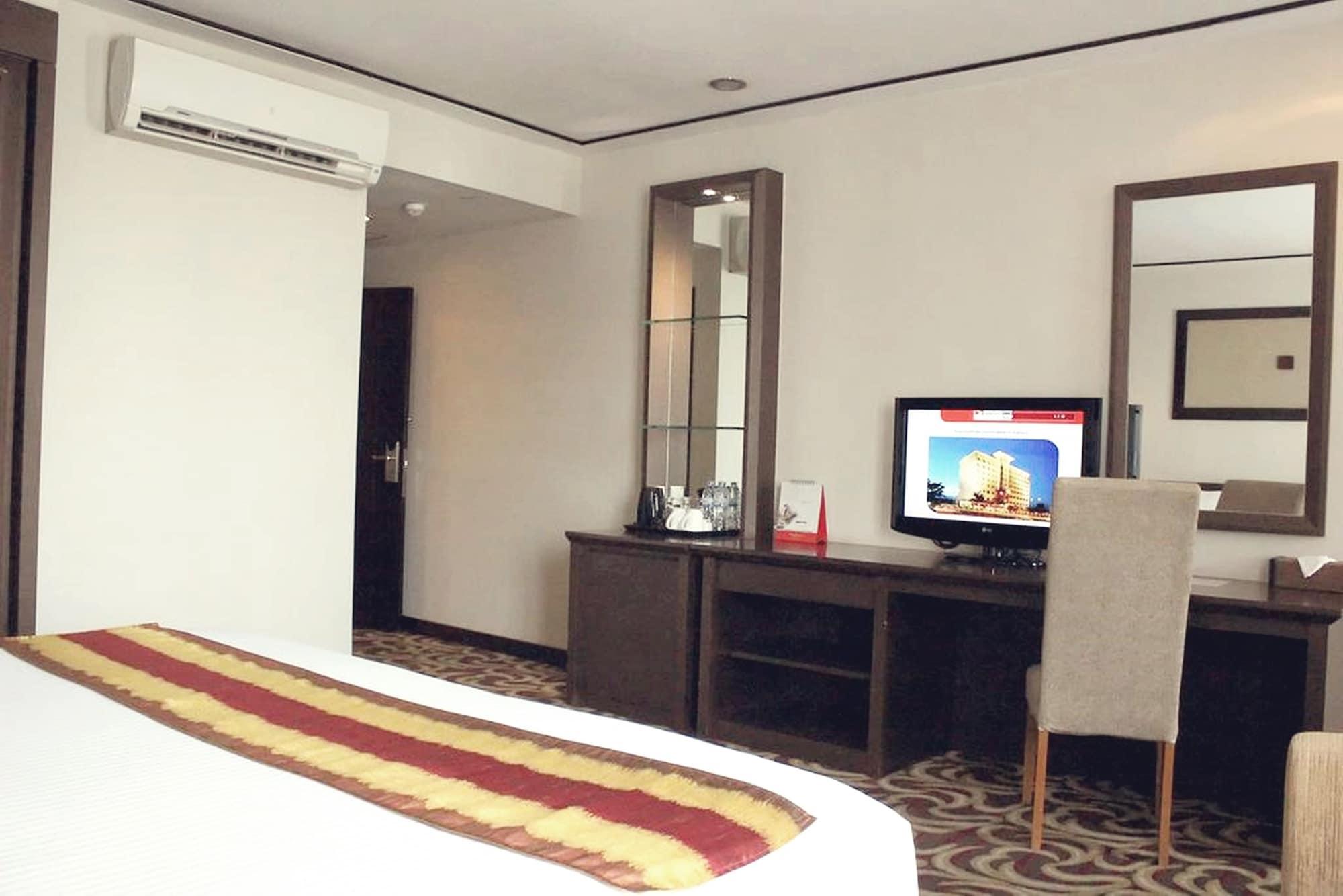Swiss-Belinn Baloi Batam Nagoya Esterno foto