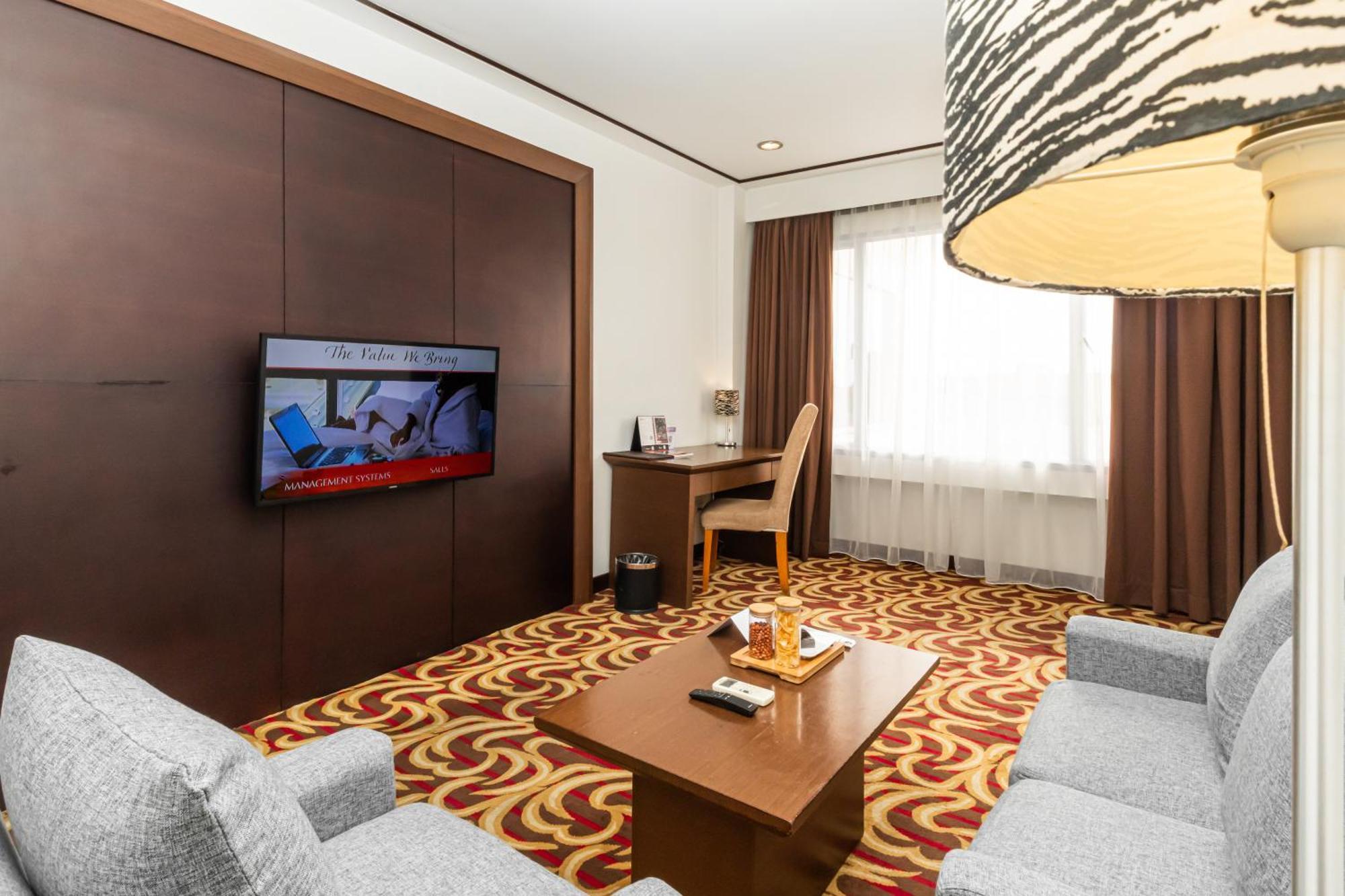 Swiss-Belinn Baloi Batam Nagoya Esterno foto